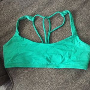 Lululemon Free to be Zen Bra Sz 10
